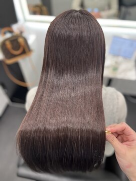 ピリオド 赤坂(Period.) ロングヘアーピンクブラウン髪質改善　赤坂見附