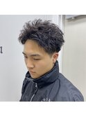 スパイキーパーマ