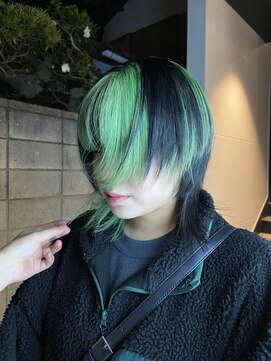 ヴァーディ オモテサンドウ(Vardy omotesando) グリーンカラー・ローライト・ネオングリーン
