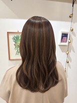 エン(En.)&nbsp;細めハイライト×艶ブラウンロング