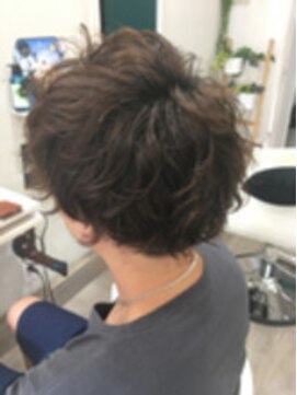 エルデ ナインズ ヘアー スタンド 川口店(elde 9's HAIR STAND) 31ニュアンスミドル束感ショート【　川口　】