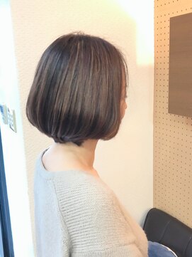 タイズセカンドインパクト(ties second impact) ボブスタイル