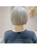 【till_kayama】ホワイトベージュ + 切りっぱなしボブ