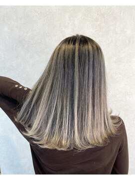 ホワイト(WHITE) [WHITE  RYOTA] ホワイトベージュエアータッチバレイヤージュ