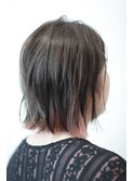 インナーハイライト、切りっぱなしボブ