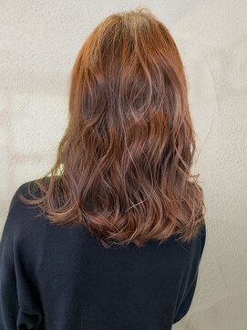 メイプルフェロー(MAPLE fellow) 20代30代40代くせ毛風パーマオレンジナチュラル透明感