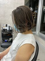 イキ 表参道(iki omotesando)&nbsp;モード/無造作ウェーブ/大人ガーリー[表参道駅]