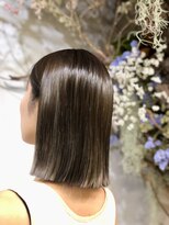 ナンバーサーティーン(No.13)&nbsp;透け感切りっぱなしボブ