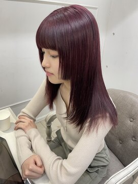 シーン(seen) 【ワインレッド×姫カット】