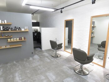 MAUVE　HAIRMAKE&SPA【モーヴ　ヘアメイクアンドスパ】