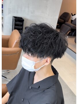 ドープリット(Dope LIT) 緩めツイストスパイラルパーマ