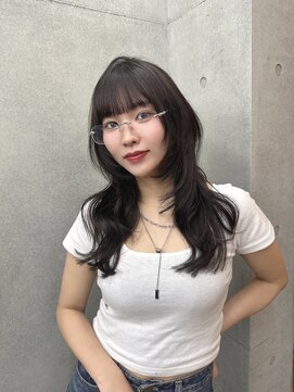 ジーナ 渋谷本店(Zina) 地毛風グレージュ×レイヤーカット