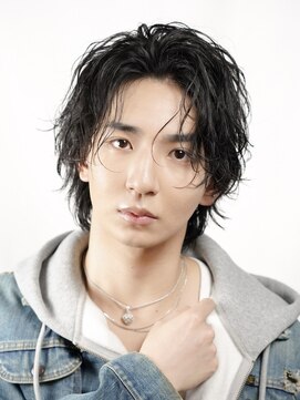 オーシャントーキョー 渋谷(OCEAN TOKYO) フェザーパーマシャドウパーマカルマパーマセンターパート