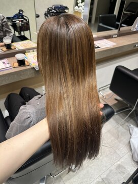 ヘアーサロンデフォーエバーヴィーダ(hairsalon de Forever vida) 湿気に負けない！！サラサラストレート