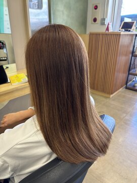 エイトオロク 那覇小禄店(EIGHT oroku) 明るめベージュカラー