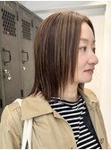 ミディアムボブ/アンブレラカラー/切りっぱなしボブ