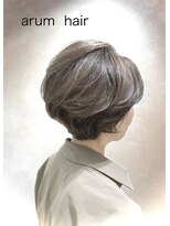 アルム(arum)&nbsp;柔らかレイヤーの上品ショートボブ