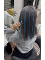 エミーバイモアムー(Emmie byMoremuu) 【RYUKI】グレー ブルーハイライト