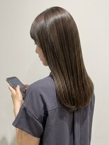 エレナ 那覇 新都心(Helena) ナチュラル艶ロング