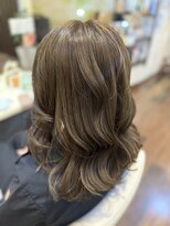 オリーブ 南森町店(Olive) 【下矢】アッシュカラー×ミディアムロング