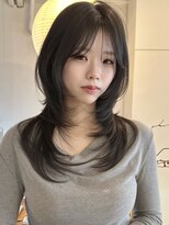 ライン(LINE)&nbsp;韓国風/レイヤー/前髪カット/オリーブ/透明感/ハッシュカット