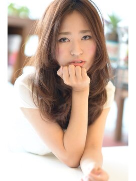 クロスオーバー(CROSSOVER) 【CROSSOVER】 『ロングスタイル』 × ベージュカラー