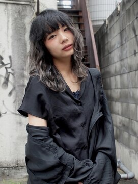 ネフ(NeF) ケアブリーチのグレージュグラデーション