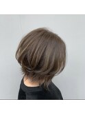 ショートレイヤー×グレージュ