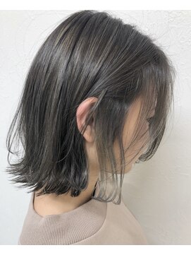 リースリー(Re.3 connecting beauty) デザインカラー グレージュハイライト×イヤリングカラー