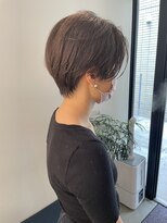 トレス(TRESS)&nbsp;ショートボブ　ハンサムショート　センターパートショート