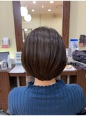 ショートボブ