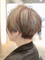 ヘア デザイン リスク(HAIR DESIGN RISK)&nbsp;【RISK 高橋勇太】インナーカラー刈り上げ前下がりショート