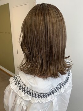 エミィ(emme) 【emme×笹川】透明感立体ミディ