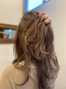 フェリチタ(Felicita) 2０代30代40代50代　セミロングスタイル