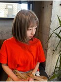 透明感ブラウンベージュ
