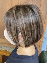 トト 船橋店(toto.)&nbsp;黒髪/グレーベージュ/レイヤーロング/前髪パーマ[西船橋/津田沼]
