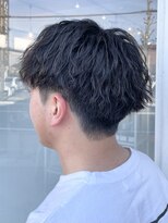 クオリア(Quaria)&nbsp;刈り上げ×縦落ちツイストスパイラル