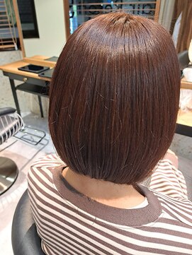 ヘアリゾート粋 トゥジュ 池袋東口店(tujuh) ショートボブ/ストレート/ヘアカラー/ブラウン/艶髪