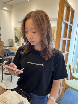 アンバー(AMBER) くびれレイヤー