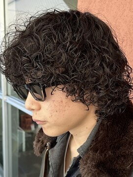 フィフスパーク(fifth PARK) プードルパーマ波巻きスパイラルスペインカール外国人風20代