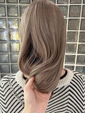 ペレ 梅田(PELE) 着物/フェミニンロング/似合わせカット/ウェーブミディアム/梅田