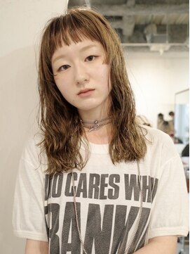 ヨー(Yoh-) 【レイヤーパーマ/中里千尋】外人風パーマ/酸性パーマ/パーマ