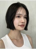 顔周りレイヤーカットグレージュカラーくびれボブショートカット