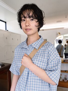 ウィット(wit) 緩い雰囲気のショートパーマ