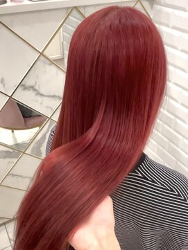 リルミー ミュエナ 大須 矢場町(Lilme myuena) 韓国っぽ!艶々red color