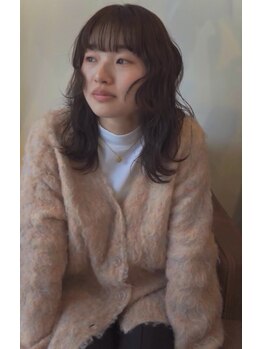 ヒツジ(hitsuji)の写真/「前髪や顔周りのバランスを整え、長さを変えずに印象を変えます。」