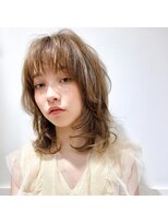 ネオリーブ チロル 横浜西口店(Neolive CiroL.)&nbsp;柔らかベージュ　今旬春色ハイライト