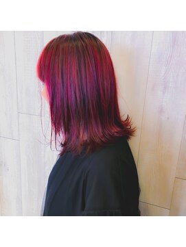 モードケイズ 尼崎店(MODE K's) ローハイライトレッド