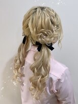 リアン(lien)&nbsp;編み込みツイン×お花アレンジ♪