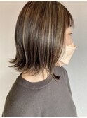 白髪ぼかしハイライト × 外ハネボブ